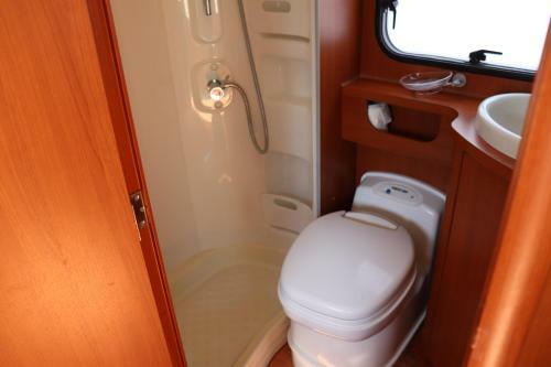 Rent Camper Motorhome, Alquiler Autocaravana
