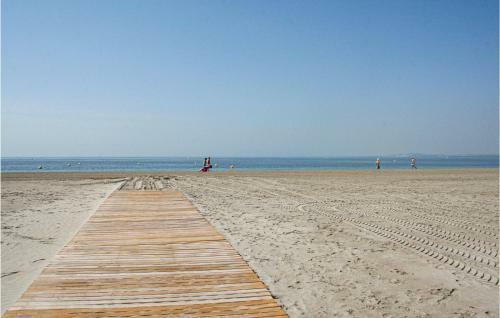 Nice Apartment In Santa Pola W/ 2 Bedrooms