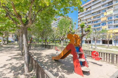 Apartamento Os Homeholidaysrentals Iris - Costa Barcelona