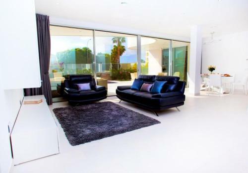 Blue Lagoon Villa
