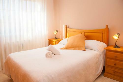 Sant Vicenc de Calders Villa Sleeps 8 Pool Wifi