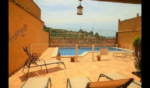 Villa In Cantallops Sleeps 6 With Pool And Air Con