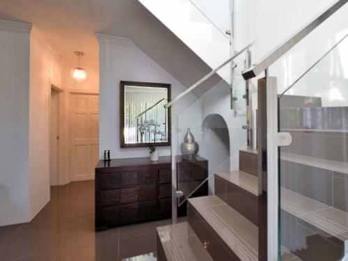 Graceful Villa In Sayalonga With Swimming Pool
