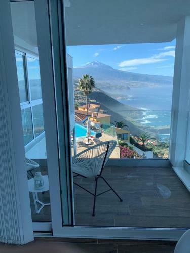 Crystal Ocean Villa