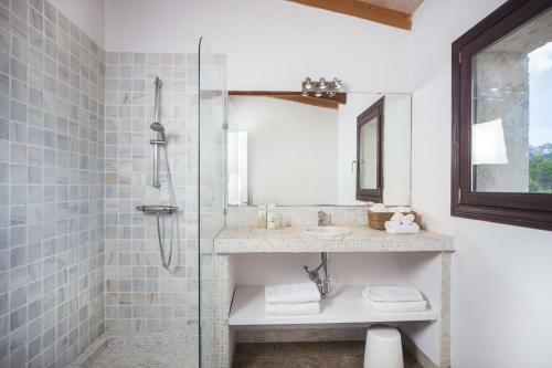 Selva Villa Sleeps 6 With Pool Air Con And Wifi