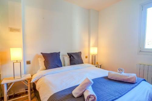 La Marina Sea Front Apartment By Hello Apartments Sitges