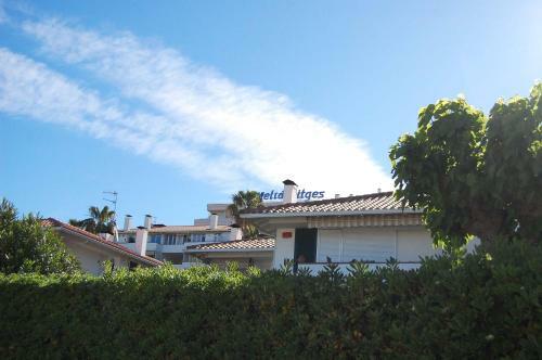 Bellavista - Apartment Aiguadol� - Sea View & Pool