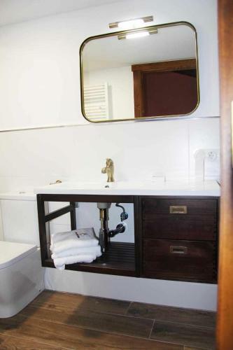 Apartamento O Yunque Casa Ferrador Ribeira Sacra