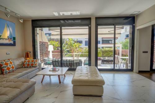 Deluxe Duplex In The Center By Hello Apartments Sitges