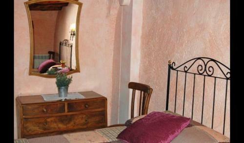Solsona Villa Sleeps 12 With Pool