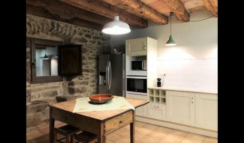 Villa In Solsona Sleeps 17 With Pool