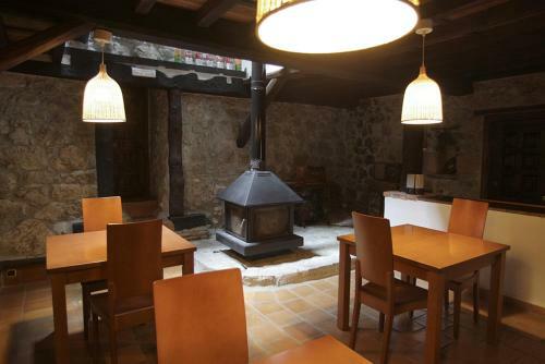 Hotel Rural Llerau