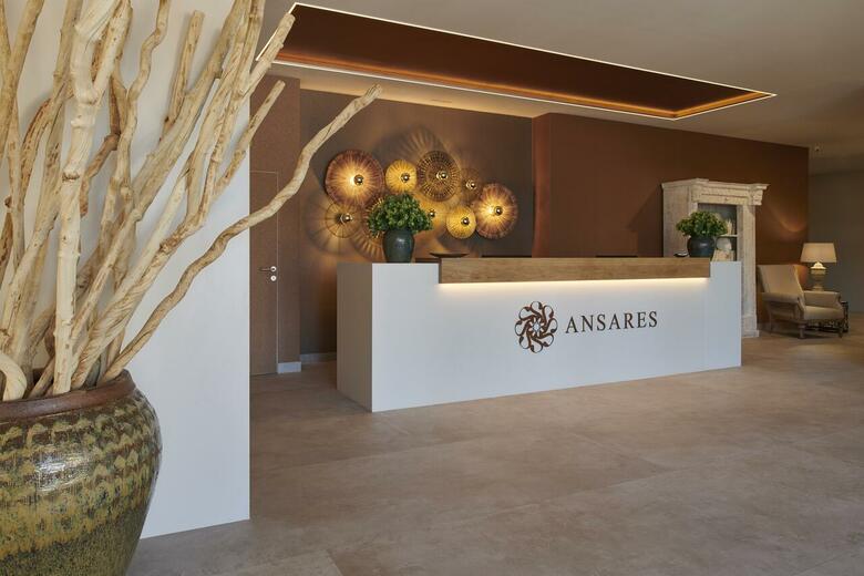 Ansares Hotel