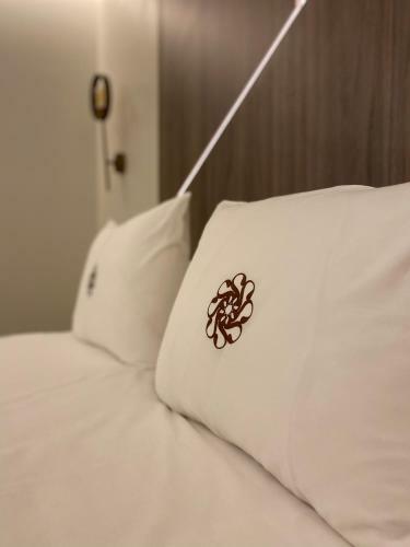 Ansares Hotel