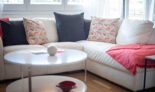 Tennis Apartment