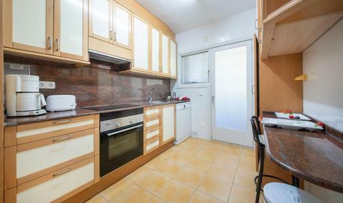 Tennis Apartment