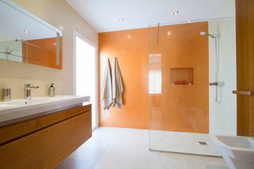 Villa Natalie - 5 Bedroom Swimming Pool With Jacuzzi