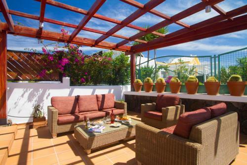 Villa Natalie - 5 Bedroom Swimming Pool With Jacuzzi