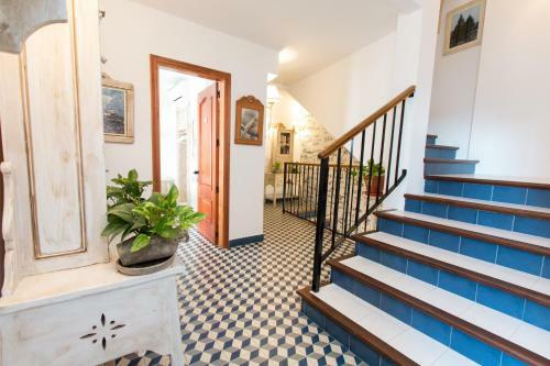 Hotel Hostal La Plaza Tolox