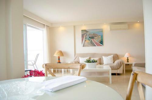 Apartamentos Terrasol 1� Linea Playa Los Angeles