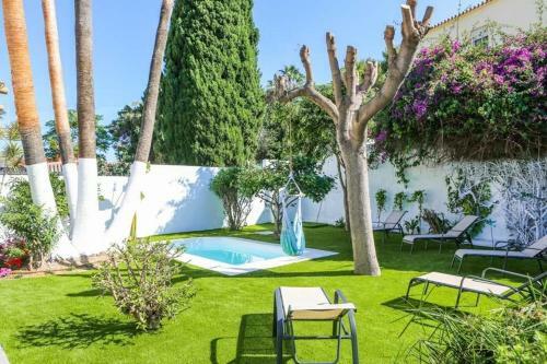 Playamar Villa Sleeps 4 With Pool Air Con And Wifi