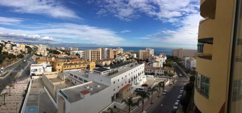 Apartamento Spacious Flat In Torremolinos With Sea Views!