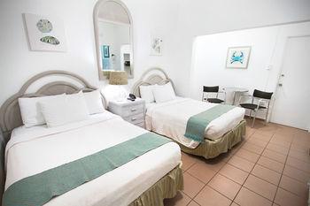 Hotel Tres Palmas Inn