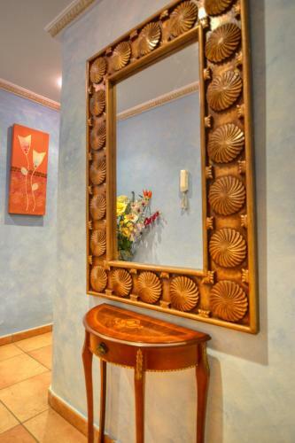 Espacious 4b Apartment In 2�row Of Cura Beach