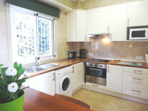 Villa Al-andalus Spainsunrentals 1051