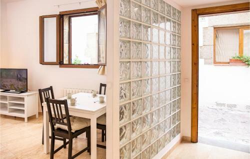 Nice Apartment In Tossa de Mar, Girona With 2 Bedrooms