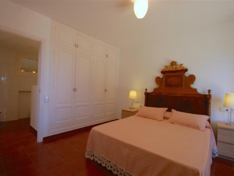 Villa Lovely Garden House In Mar Menuda