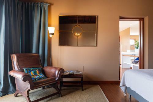 Oasis Villa With Swimming Pool In 4000m2 Garden