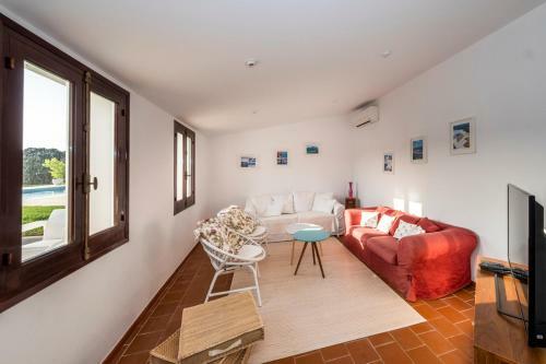 Trebeluger Villa Sleeps 14 With Pool And Air Con