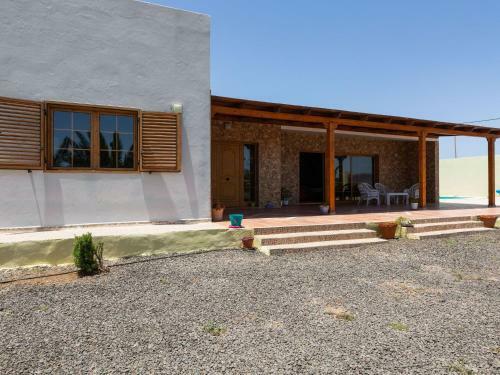 Exclusive Villa In Tuineje With Private Swimming Pool