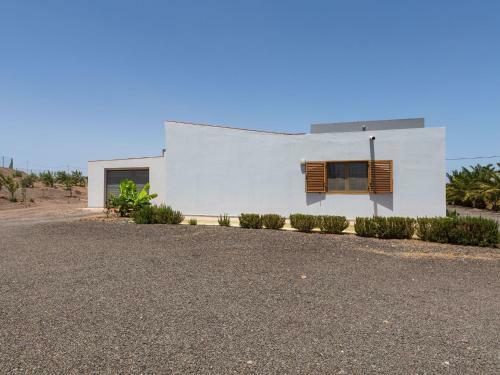 Exclusive Villa In Tuineje With Private Swimming Pool