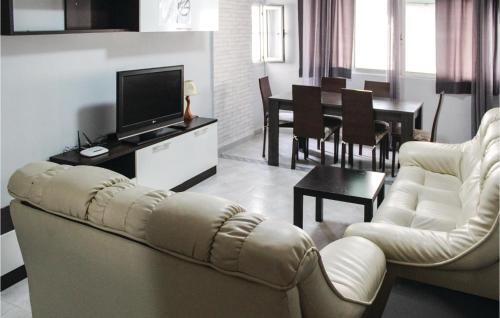 Three-bedroom Apartment In Valencia