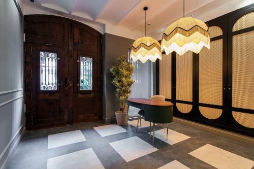 Hostal Reina 107 Beach Boutique