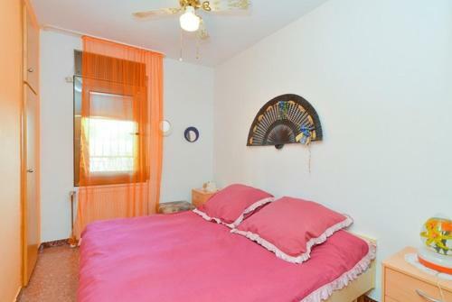 Vallcanera Villa Sleeps 5 Pool