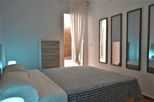 Ground Floor Apartment, Private Patio, East Facing