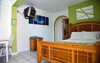 Casa Verde Hotel