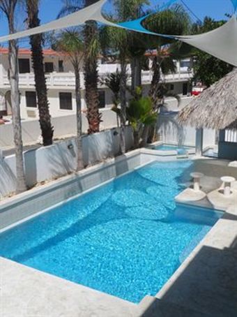 Casa Verde Hotel