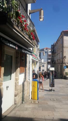 Hostal R4hostel