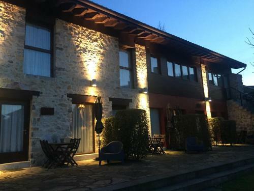 Apartamentos El Hospital de Villahormes