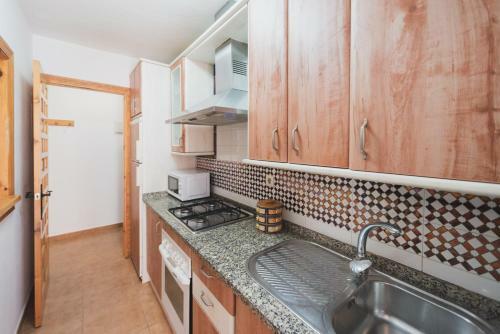 Apartamento C�ncavos - A Pie De Playa