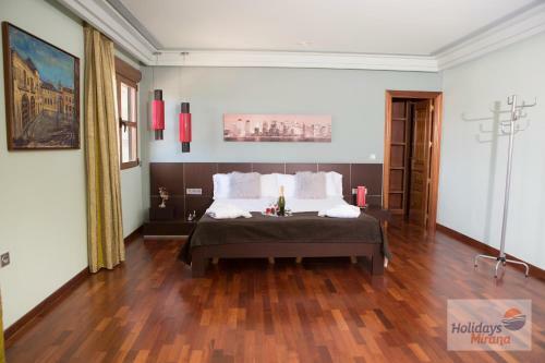 Hostal Holidays Mirana