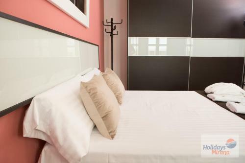 Hostal Holidays Mirana