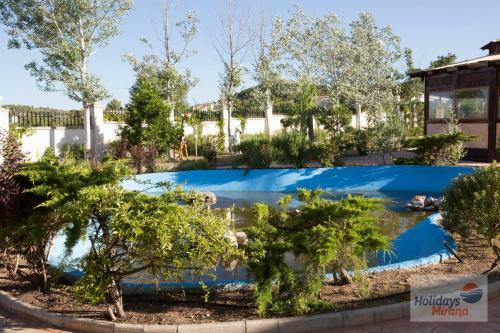 Hostal Holidays Mirana