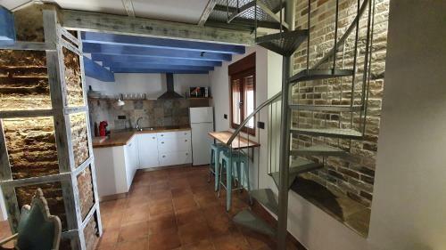 Higuera�s Home