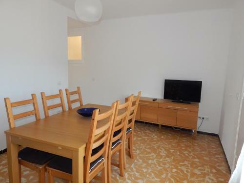 Apart Planta Baixa Amb Parking Montserrat III