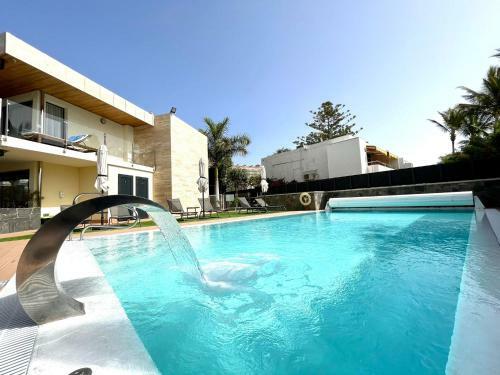 Apartamento de Lujo Con Acceso Directo A La Playa San Agustin